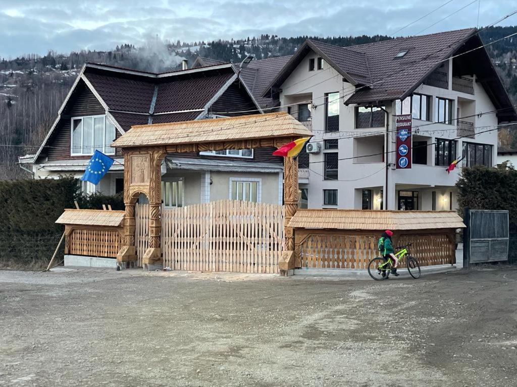 Pensiunea Royal Borşa Exterior foto